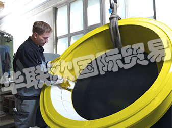 KALENBORN,工業(yè)磨損保護專家。  　　1921年：公司成立  　　第一本手冊Schmelzbasalt9月7日，Schmelzbasalt AG在Linz am Rhein成立，這是由CompagnieGénéraleduBasalte和Basalt AG組建的合資企業(yè)。