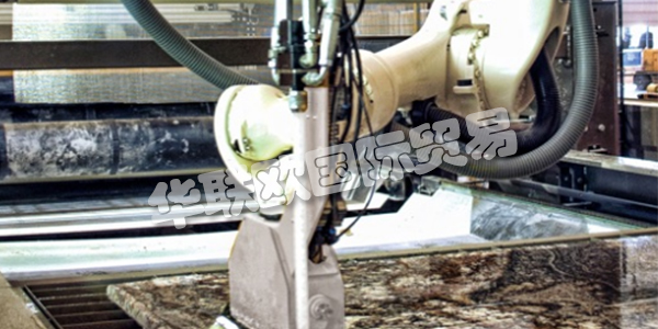 PROMETEC是石材生產(chǎn)線生產(chǎn)自動化的頂級公司之一。自1981年以來，他們一直是處理和改進石材的熟練操作員