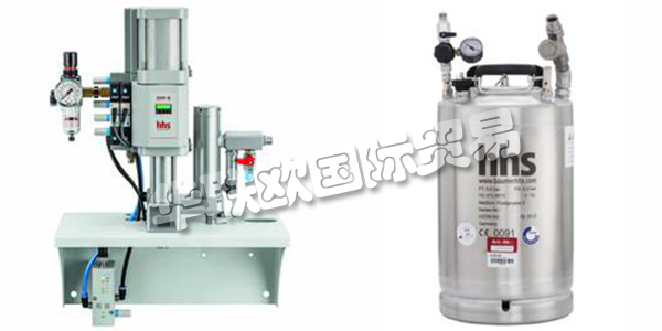 德國BAUMER HHS主要產(chǎn)品：BAUMER HHS隔膜泵、控制器等。BAUMER HHS總部位于克雷費爾德，是您在粘合劑應(yīng)用和質(zhì)量控制方面可靠和創(chuàng)新系統(tǒng)的全球合作伙伴。他們訓(xùn)練有素的銷售人員和技術(shù)人員可以為您提供生產(chǎn)的各個方面。位于克雷菲爾德的hhs解決方案中心提供有關(guān)新應(yīng)用和粘合劑選擇咨詢的幫助。