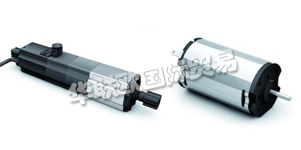 德恩科是世界一流的運(yùn)動(dòng)控制領(lǐng)域供應(yīng)商，它提供的優(yōu)質(zhì)的傳動(dòng)控制解決方案，滿足了客戶對成本和可靠性日益增長的需求。標(biāo)準(zhǔn)化的電機(jī)、齒輪箱和模塊化配件的高度靈活性使?jié)M足客戶特定需求的完美運(yùn)動(dòng)解決方案成為可能。對客戶來說，這意味著更好的質(zhì)量控制，降低庫存和減少生產(chǎn)時(shí)間。德恩科對促進(jìn)可持續(xù)發(fā)展一直非常重視。因此，他們特別致力于注意對環(huán)境保護(hù)而選擇和使用高效和節(jié)能的原材料來進(jìn)行生產(chǎn)。早在2002年，德恩科就通過了ISO14001環(huán)境質(zhì)量體系認(rèn)證。下文為您介紹德恩科電機(jī)。